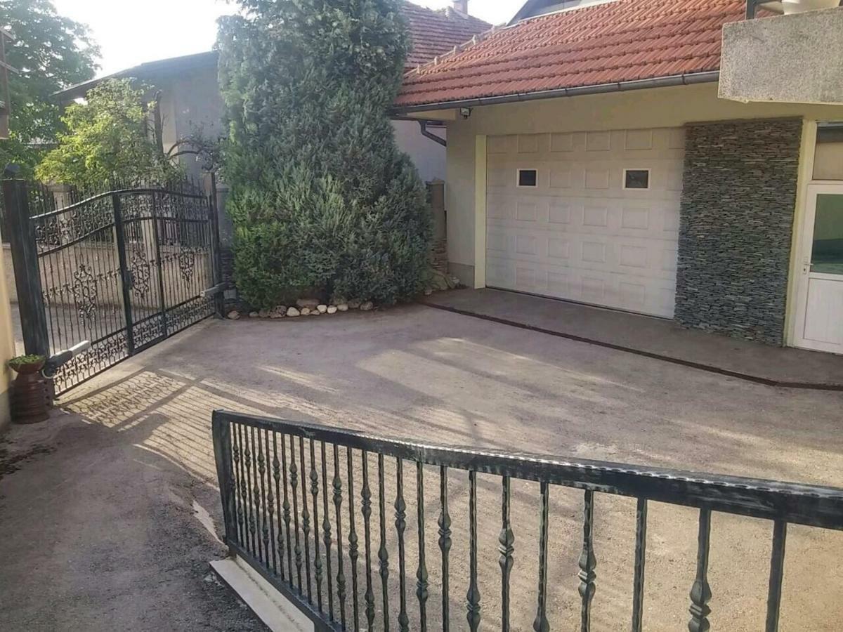Peaceful Vacation Villa & Garden Saraybosna Dış mekan fotoğraf
